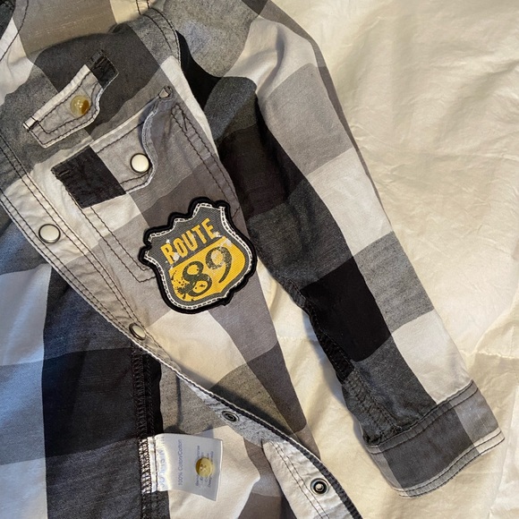 Souris Mini size 6 jean joggers and snap up plaid hooded shirt - Picture 5 of 5